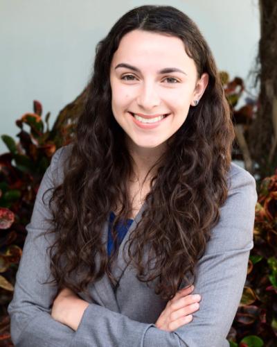  abbie-auster-graduating-class-18